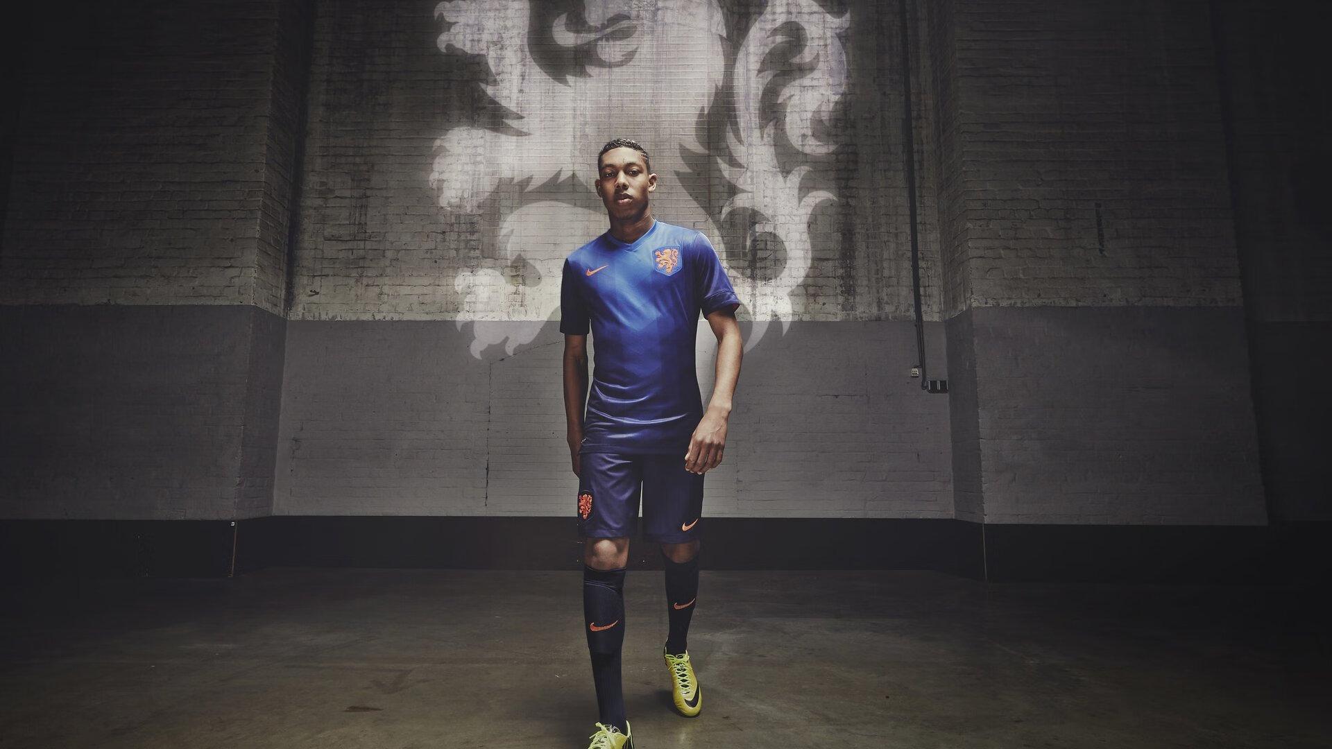 德天空独家,多特蒙德锁定布莱顿新星博纳诺特,同步推进切尔西丘库埃梅卡转会谈判