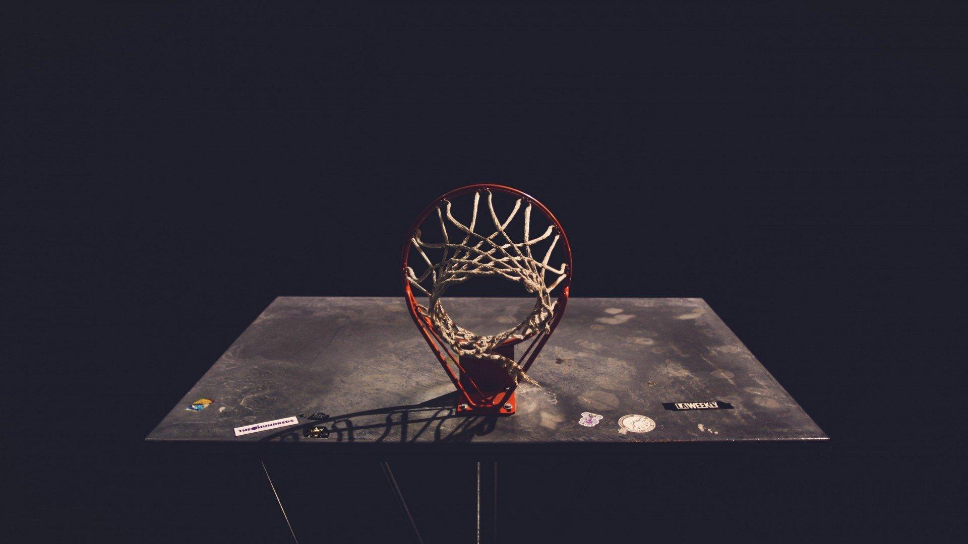 传奇归来!帕利尼亚重返英超,官方视频回顾富勒姆时期全能统治力